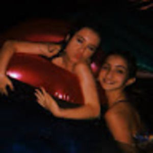 Meet your Posher, Lea